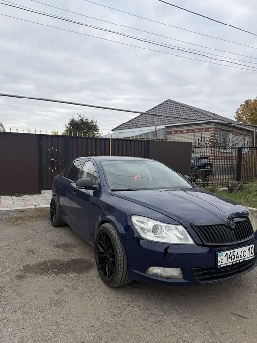 Продам шкоду Октавию