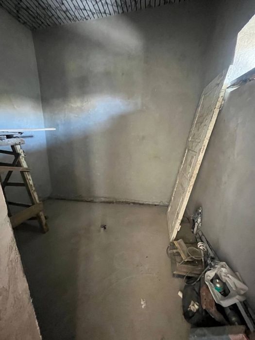 Eski shaharda 4 xonali hovli sotiladi