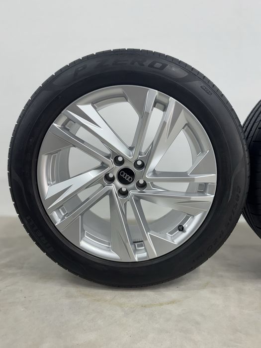 Jante Audi Q7 R20 Originale Pirelli de vara 99% 35/2024 AO1