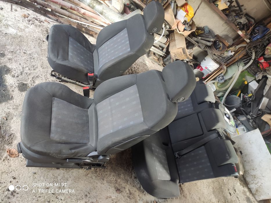 Седалки предна задна седалка комплект Опел Вектра Ц  opel vectra C