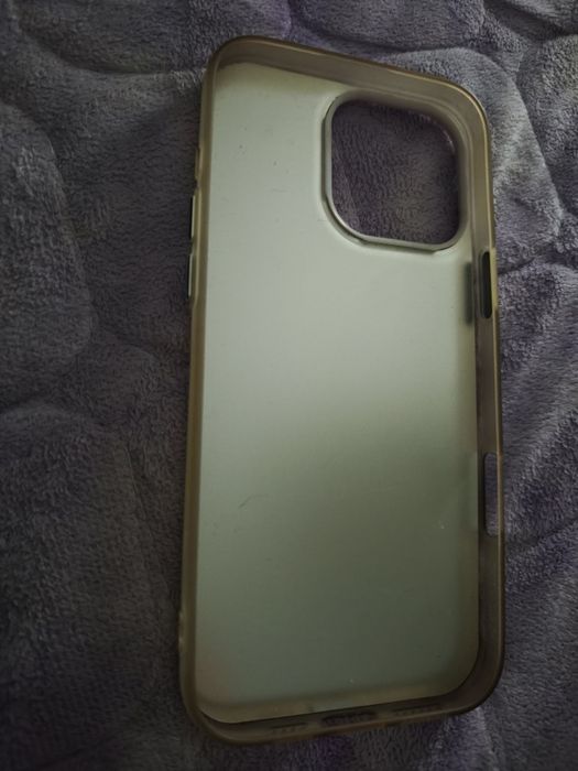 Чехол для Iphone 16 ProMax, новый, 50 000 сум