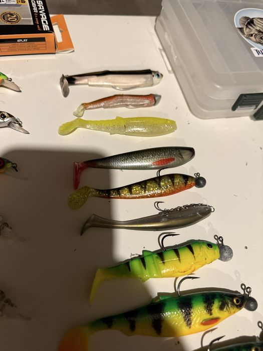 Воблери силикони блесни