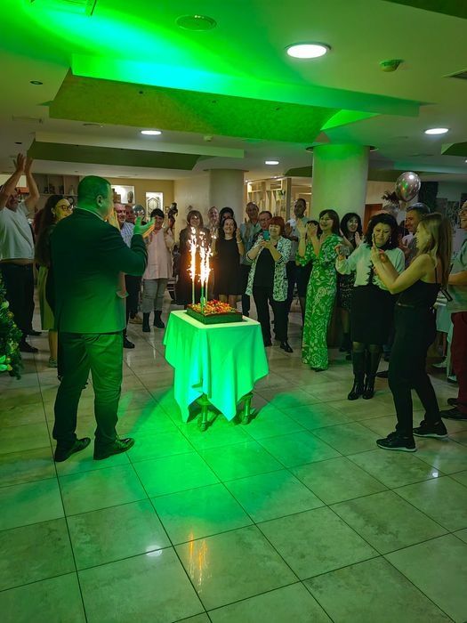 Dj,певица,водеща,музика,озвучаване