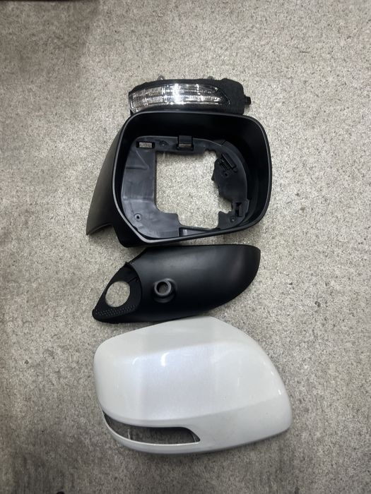 Зеркала на ланд крузер прадо 150