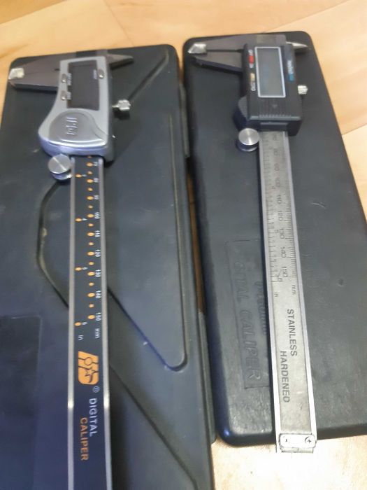 Продаются токарные инструменты.