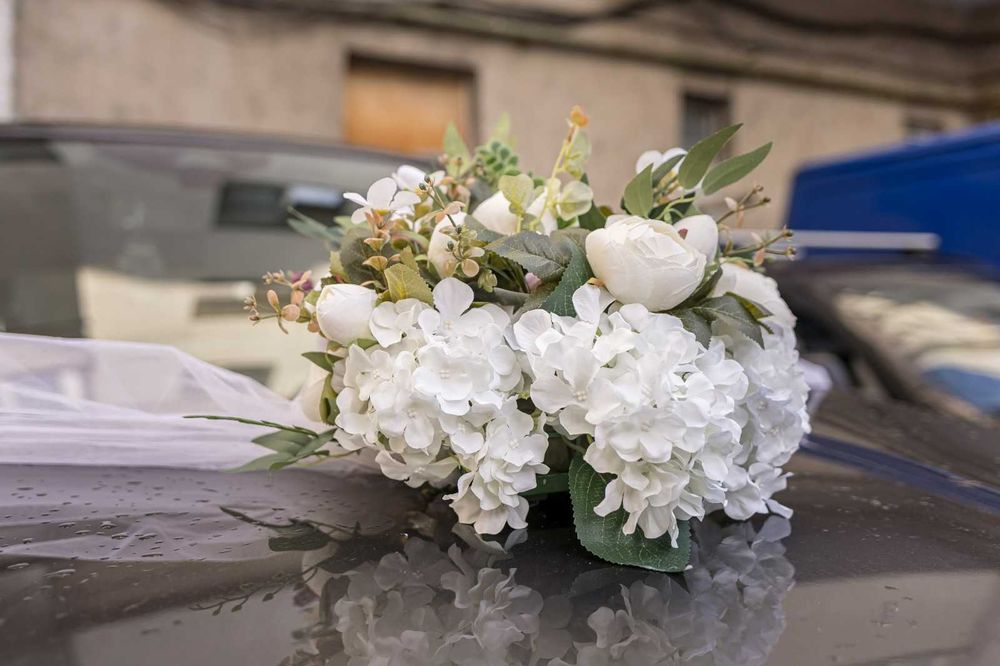 Vand rochie mireasa model unicat