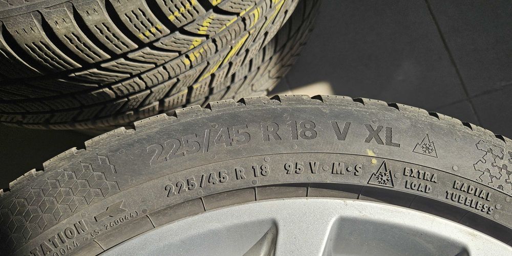 Audi A4 S4 B9 8W jantă aliaj originala R18 8W0601025ED - cauciucuri de iarna continental