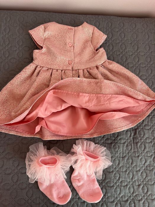 Бебешки лотове на символични цени размери 68-80 нови и използвани