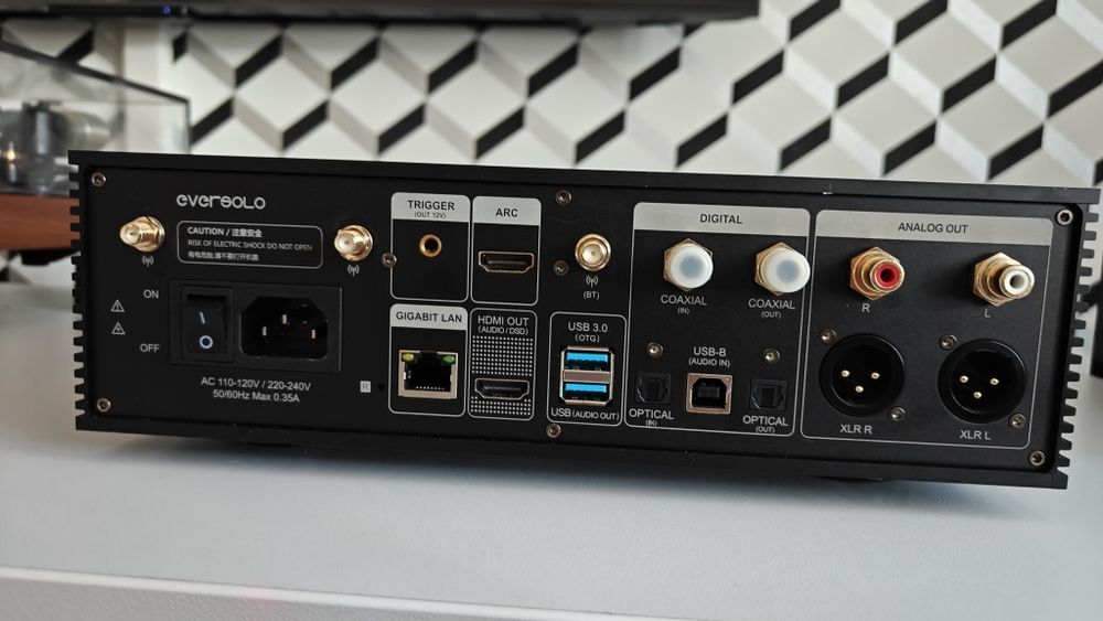 Eversolo DMP-A6 gen2/ streamer audio/player de rețea.