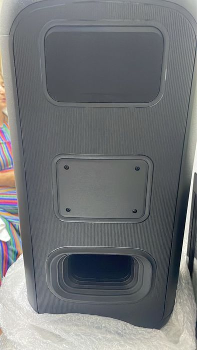 Продам калонку PartyBox Club 120