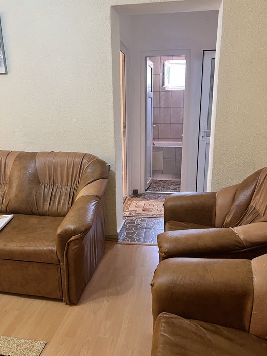 Apartament cu 2 camere de vanzare,zona liceului Grigore Moisil