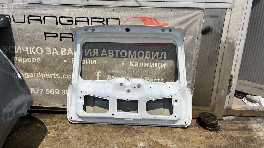 2 броя Багажна врата Fiat Panda 3