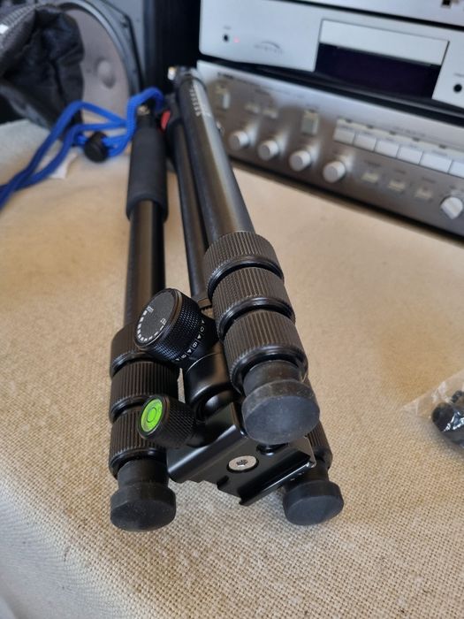 Trepied aparat foto/video. Nou.