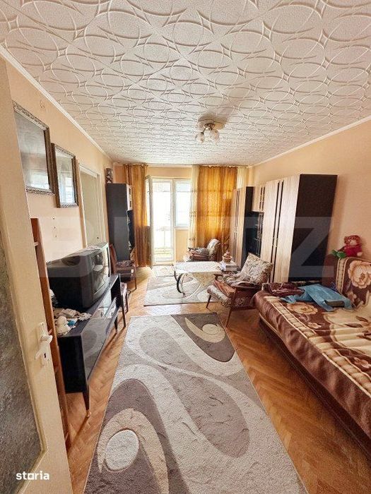 Apartament de 2 camere, priveliste panoramica,luminos si bine comparti