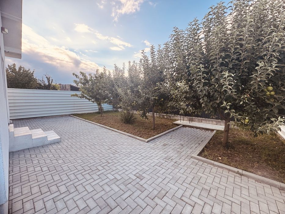 Casa de vanzare Golesti