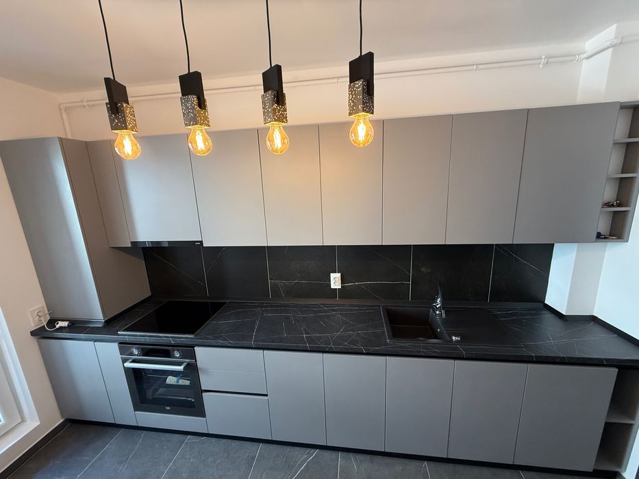 Montaj mobila  Bucatari , Dresinguri , Livinguri , Holuri , Baii