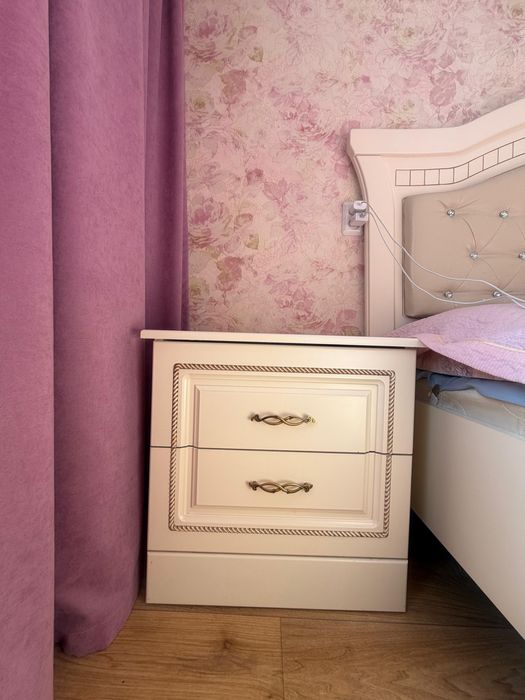 Спальный гарнитур б/у