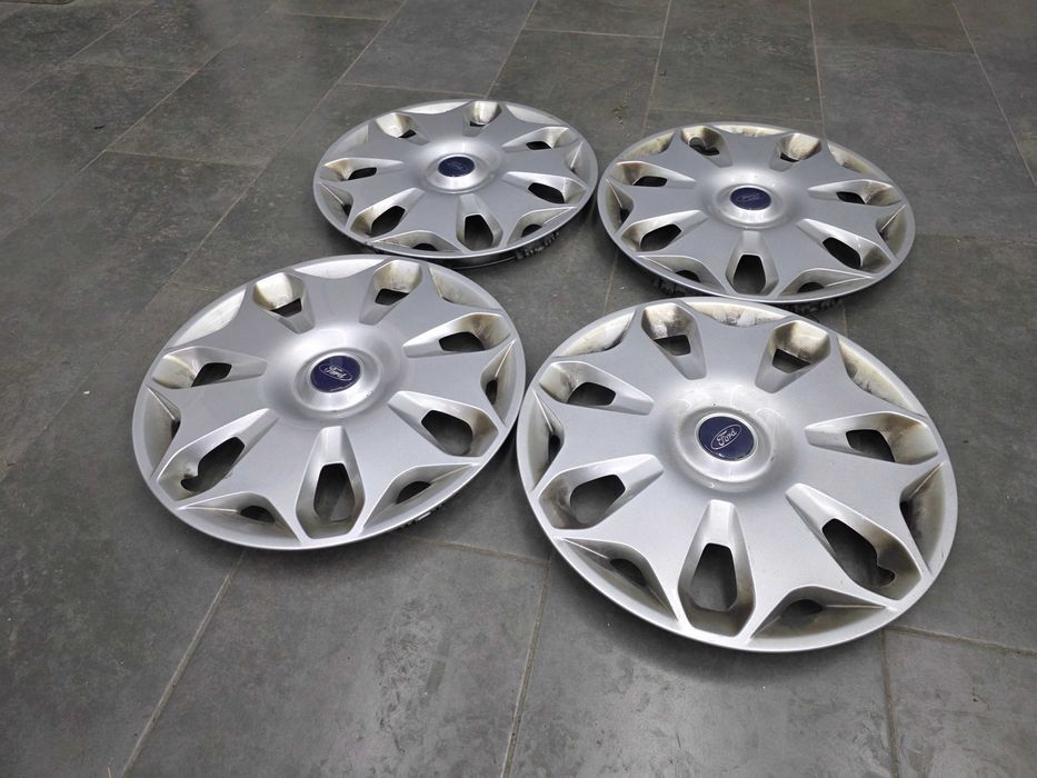 Тасове 16 - Ford -