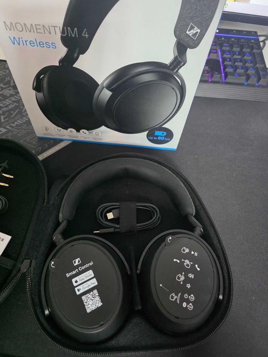 Casti Sennheiser Momentum 4 Wireless
