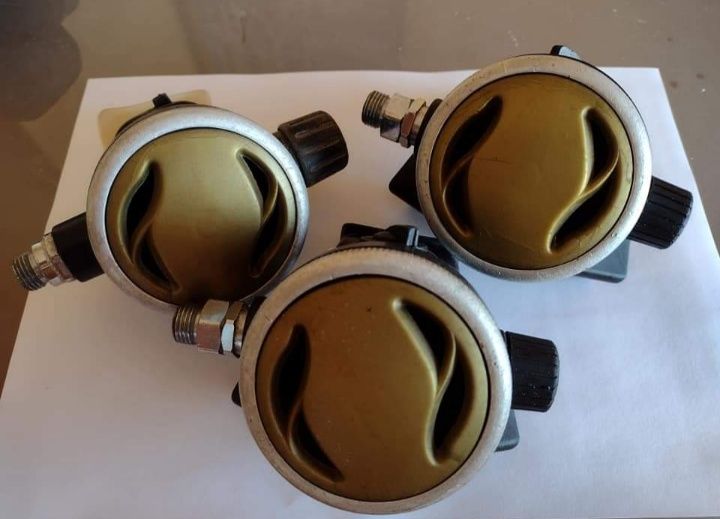 Водолазни регулатори на части