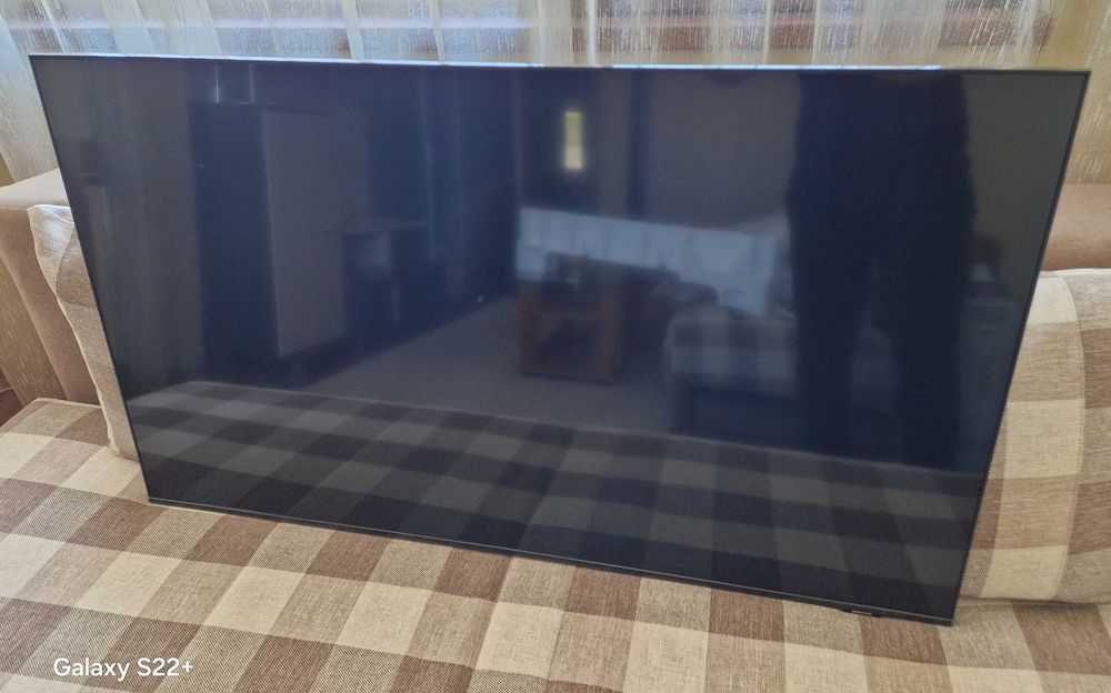 Samsung AU 8000 Crystal UHD