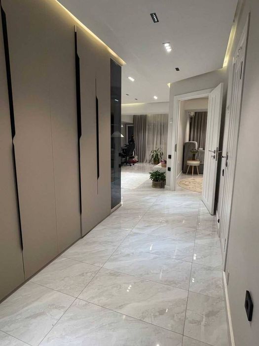 Алайский  2/9/9 квартира евро,Ц2 центр