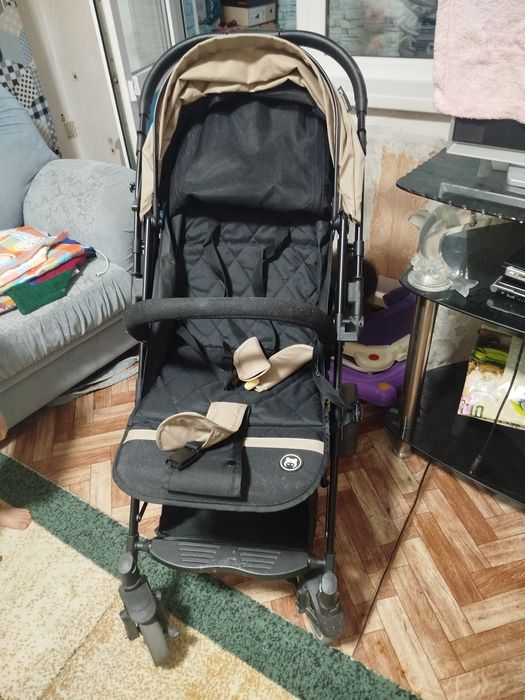 Продам коляску в хорошем состояний