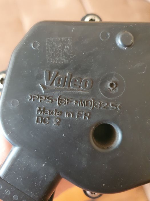 Дроселова клапа Audi VW Skoda Seat дросел меко гасене Valeo