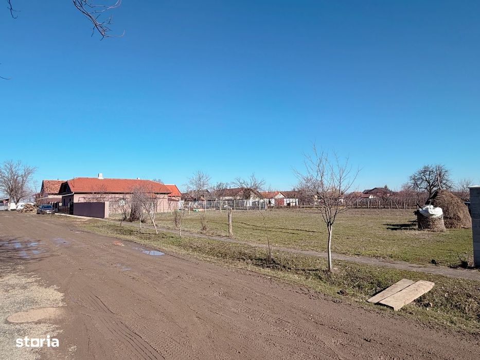 Teren intravilan 759 mp Șofronea fs.31ml,posibil parcelare  2 loturi