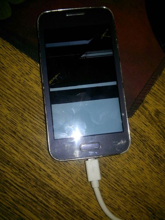 Срочно продам телефоны