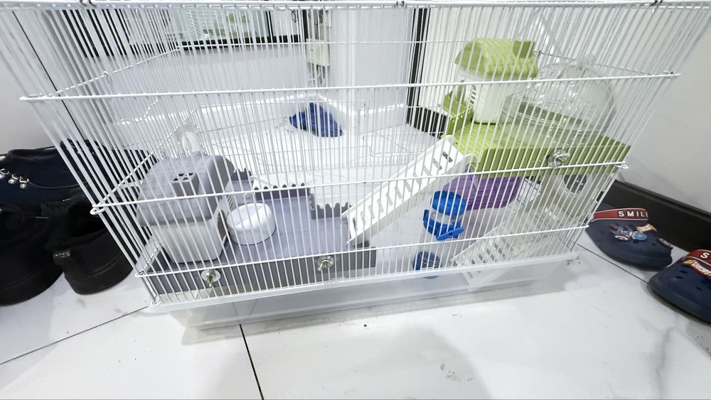 Продам клетку для хомяков