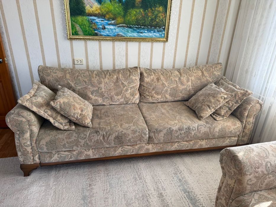 Продам    Диван