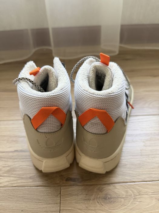 Продам ботинки Adidas