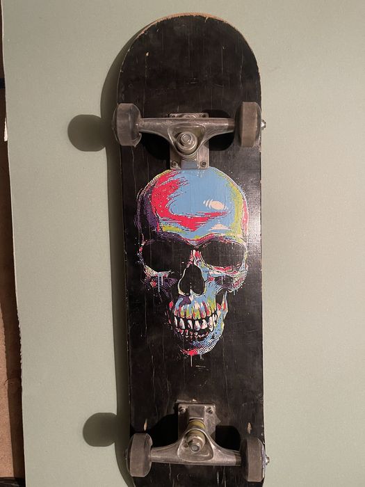 Скейтборд в хорошем состоянии