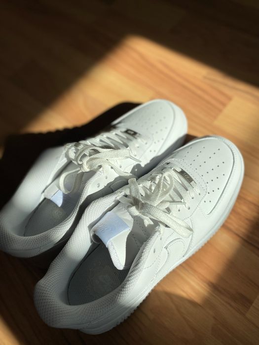 Nike Air Force 1 triple white
