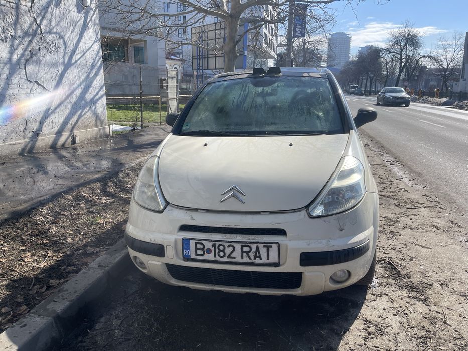 Dezmembrez citroen C3 Pluriel