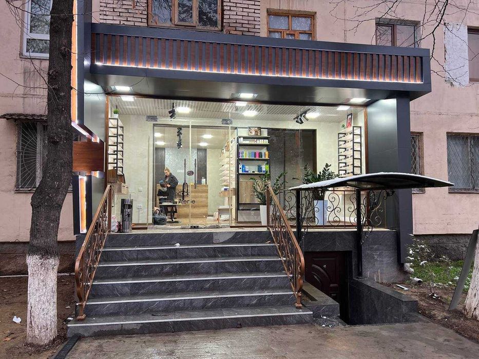 Аренда  цокольный этаж
Лисунова
1-линия