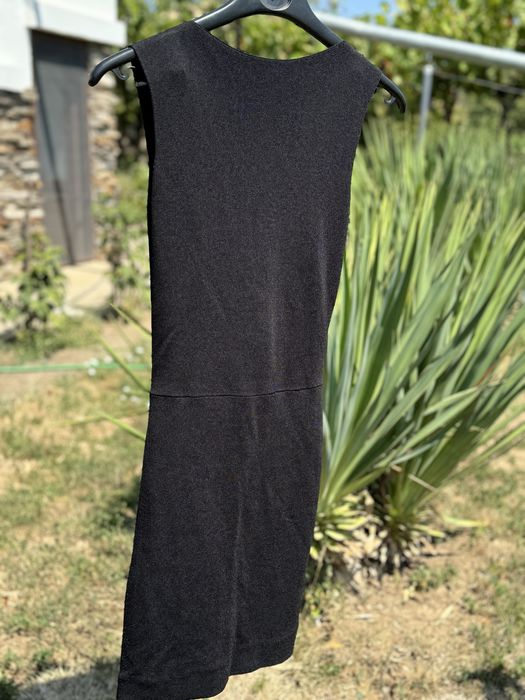 Черна рокля Зара М размер