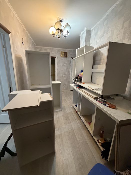 Продам кухню новую