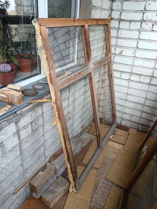 Деревянные Рамы с окнами