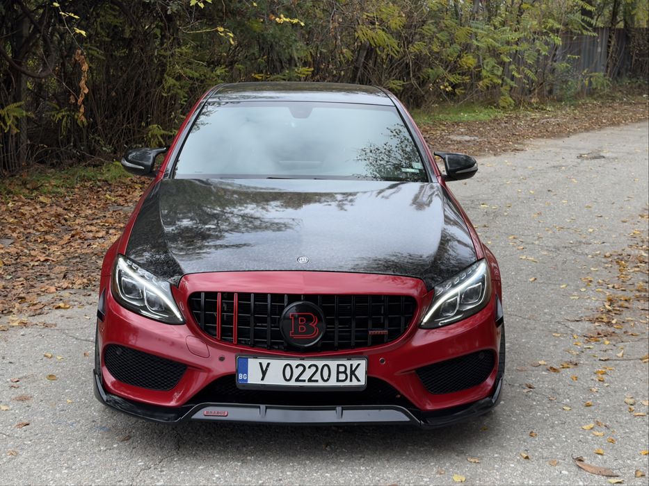 Mercedes-Benz C 400 - Brabus Пакет / Carpay / 64 Цвята Амбиент / Каско