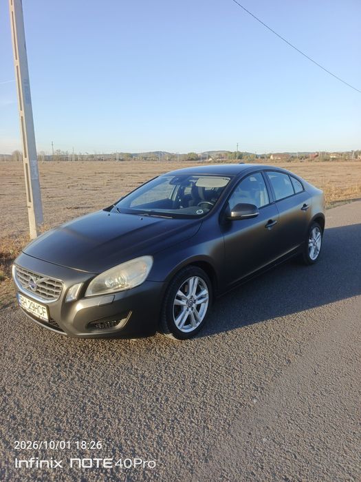Vând Volvo S60 2013