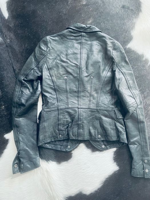 Дамско яке от естествена кожа Stradivarius