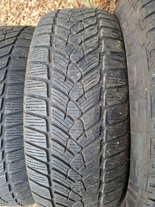 Продам шины 235/55/19  фильда