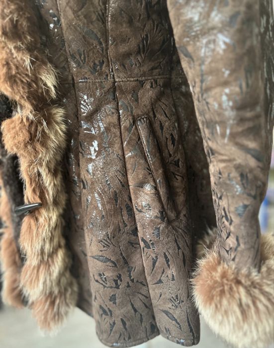 Haină/cojocel din piele cu blana naturala - marimea S