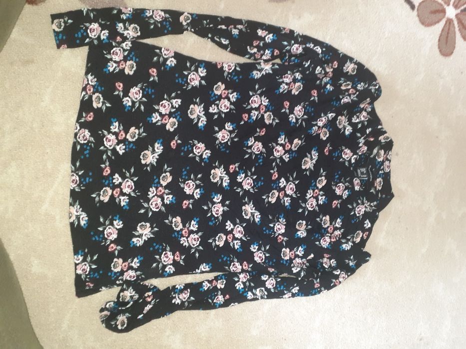 Дамски блузи,ризи