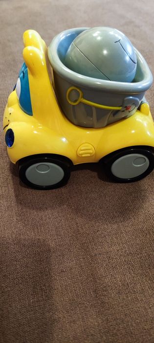 Машинка CHICCO !