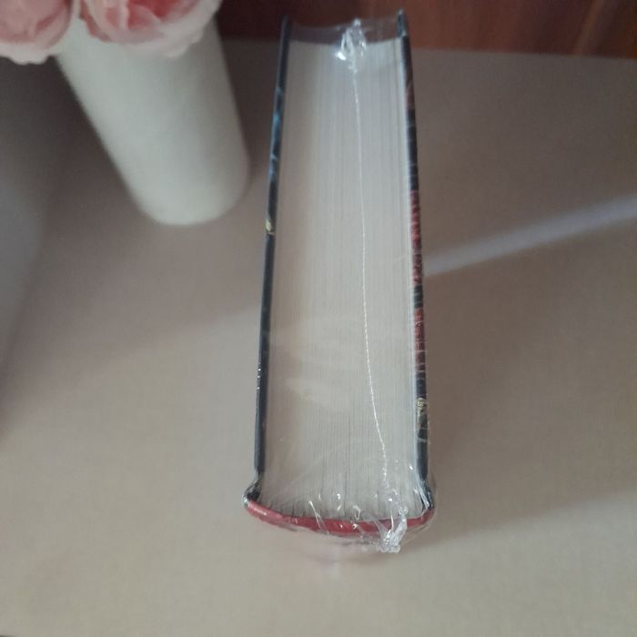 Оригинальная книга "Холодный кофе" Хелены Хейл