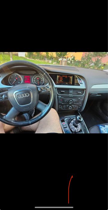 Vând Audi a 4 b 8 2009 2.0 tdi