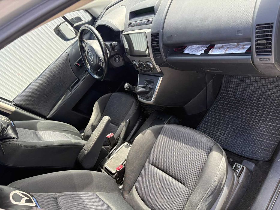 Vând Mazda 5 – 2.0 Diesel, 7 locuri – 2.000 € negociabil